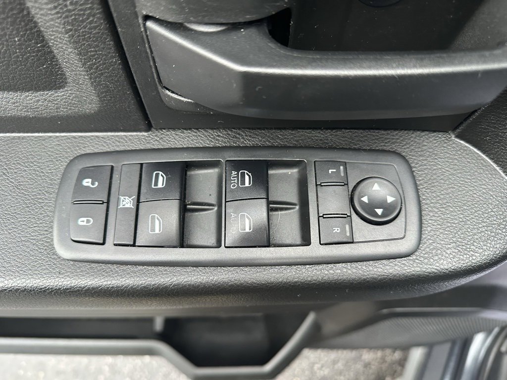 Used 2019 RAM 1500 Express image 17