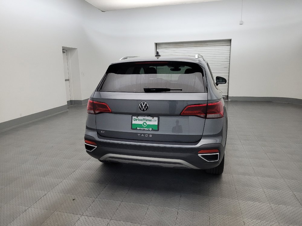 Used 2024 Volkswagen Taos SE FWD image 7