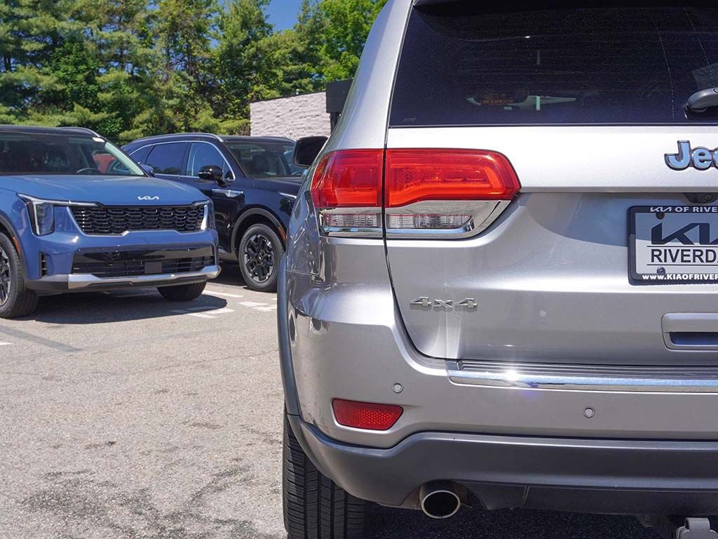 Used 2014 Jeep Grand Cherokee Limited AWD/4WD image 14