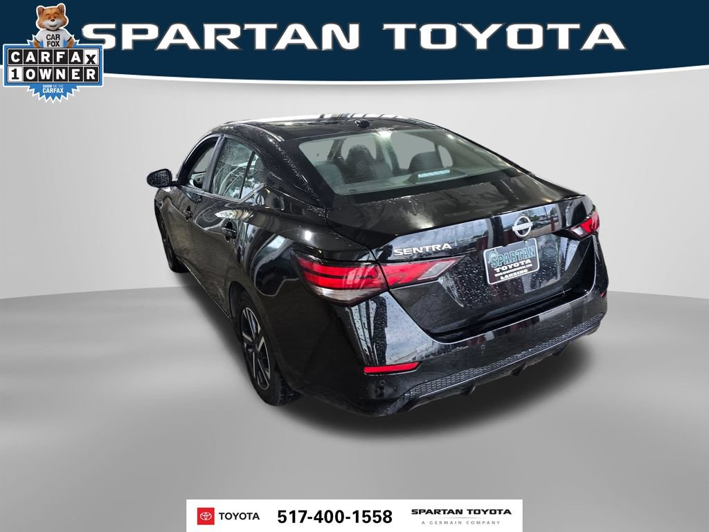 Used 2025 Nissan Sentra SV FWD image 11