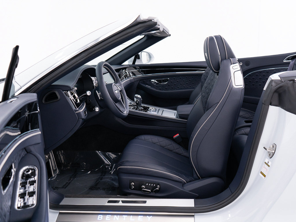 Used 2020 Bentley Continental GT AWD/4WD image 23