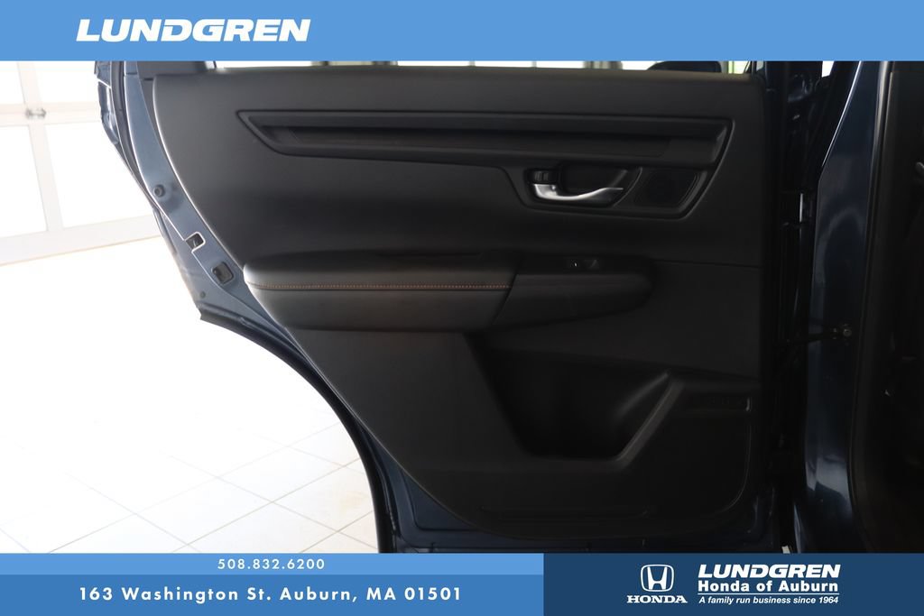 Used 2025 Honda CR-V Sport-L image 14