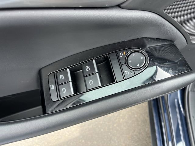 Certified 2025 MAZDA MAZDA3 s image 13