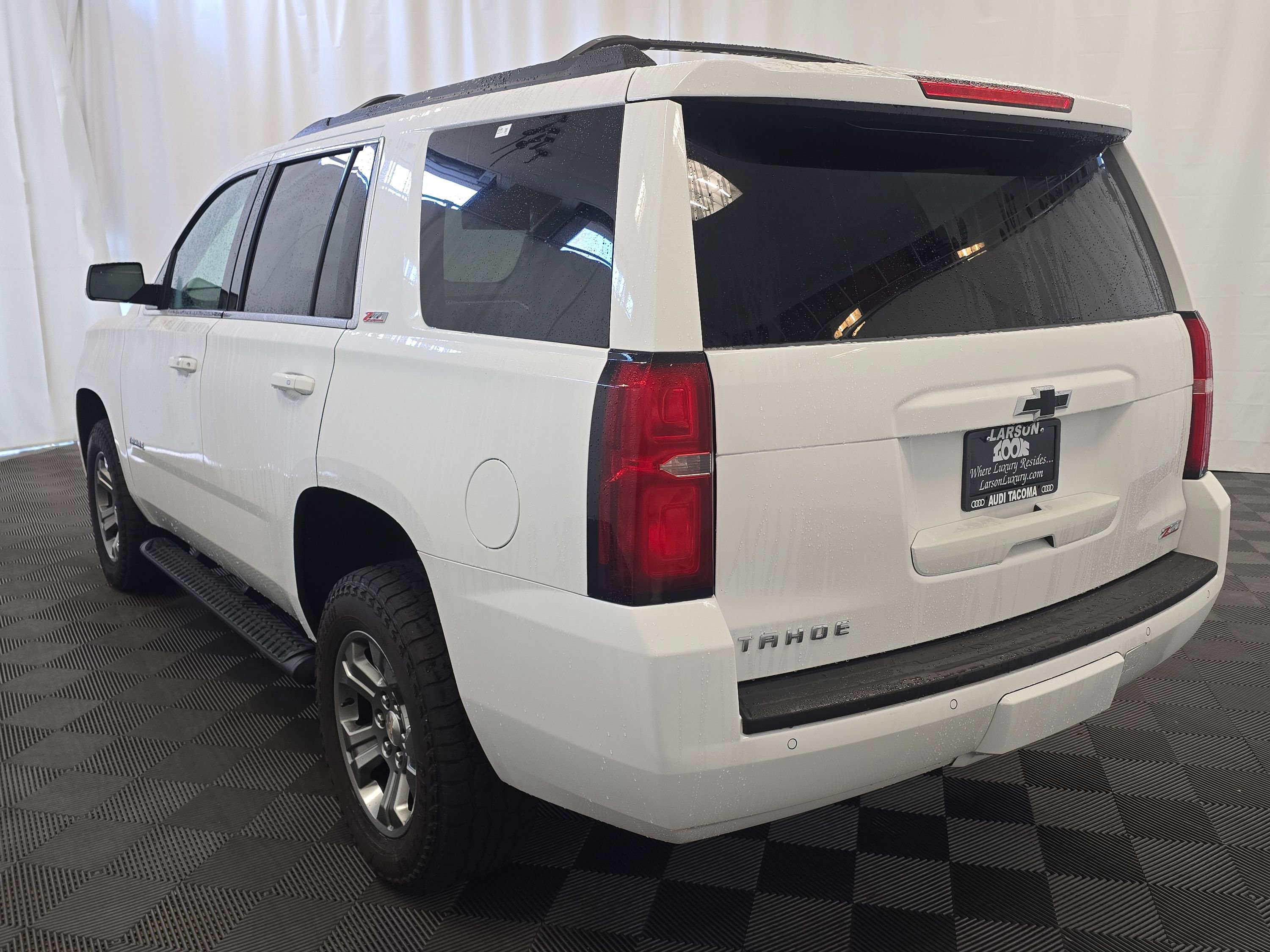 Used 2019 Chevrolet Tahoe LT image 4
