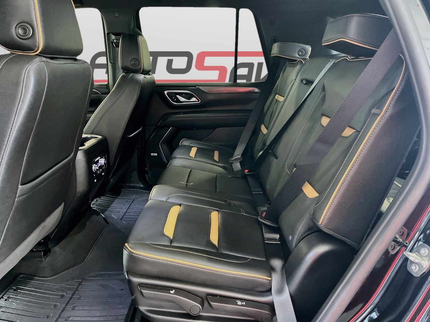 Used 2024 GMC Yukon AT4 AWD/4WD image 26
