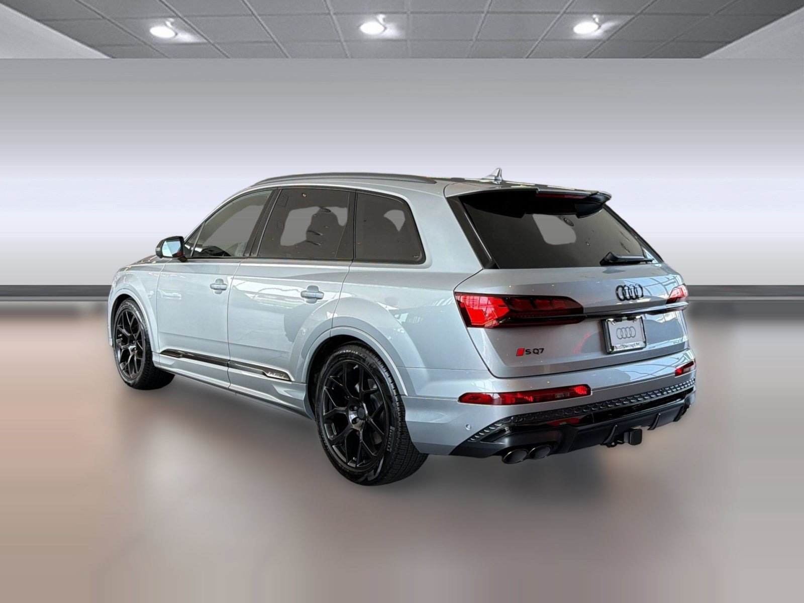 New 2026 Audi SQ7 Prestige AWD/4WD image 3