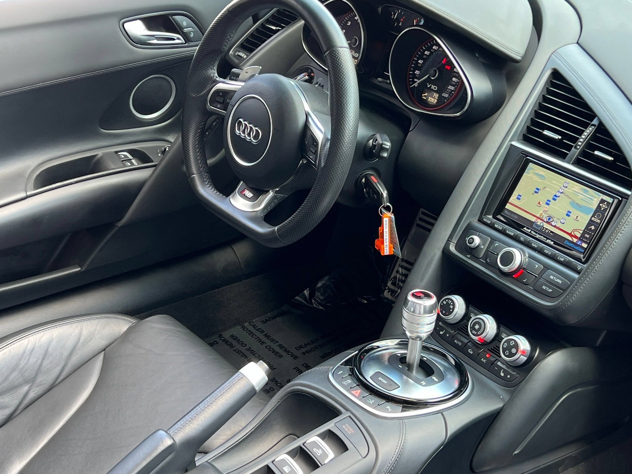 Used 2015 Audi R8 V10 AWD/4WD image 18