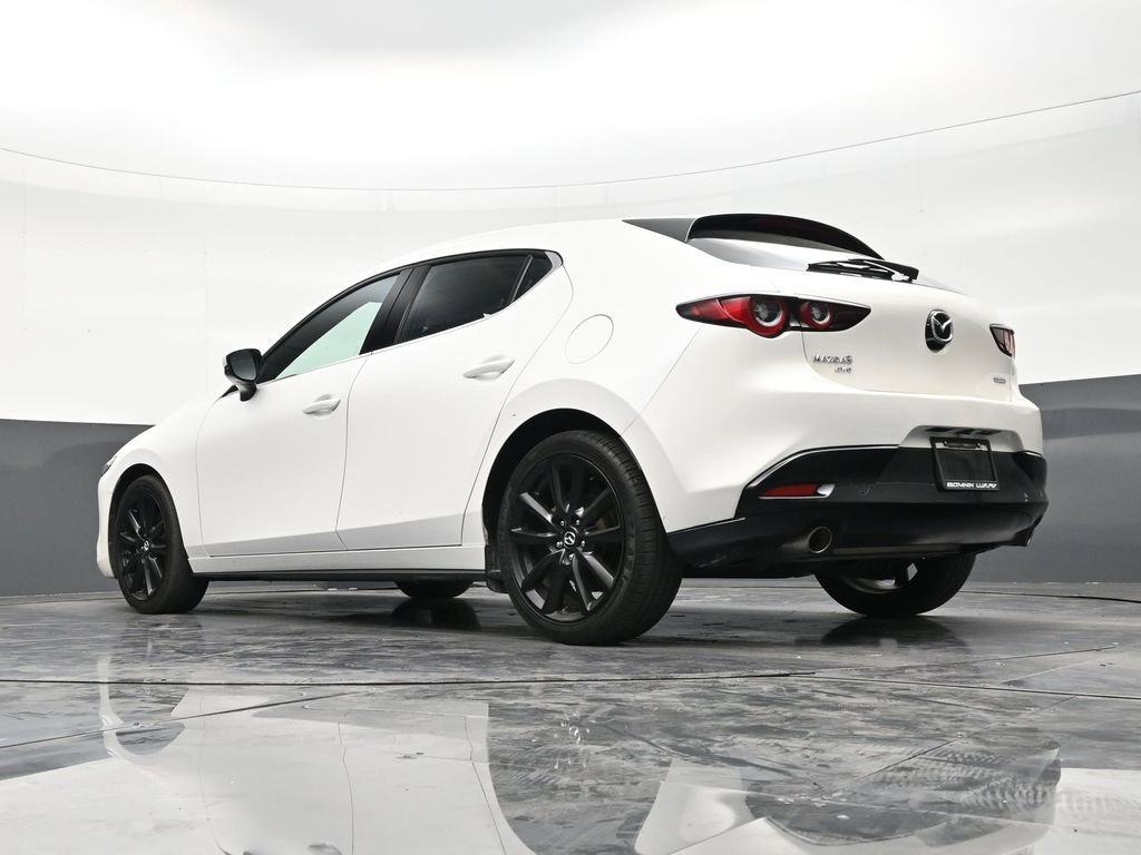 Used 2022 MAZDA MAZDA3 s image 23