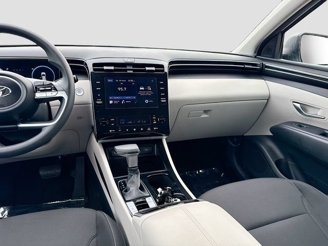 Certified 2024 Hyundai Tucson SEL FWD image 23