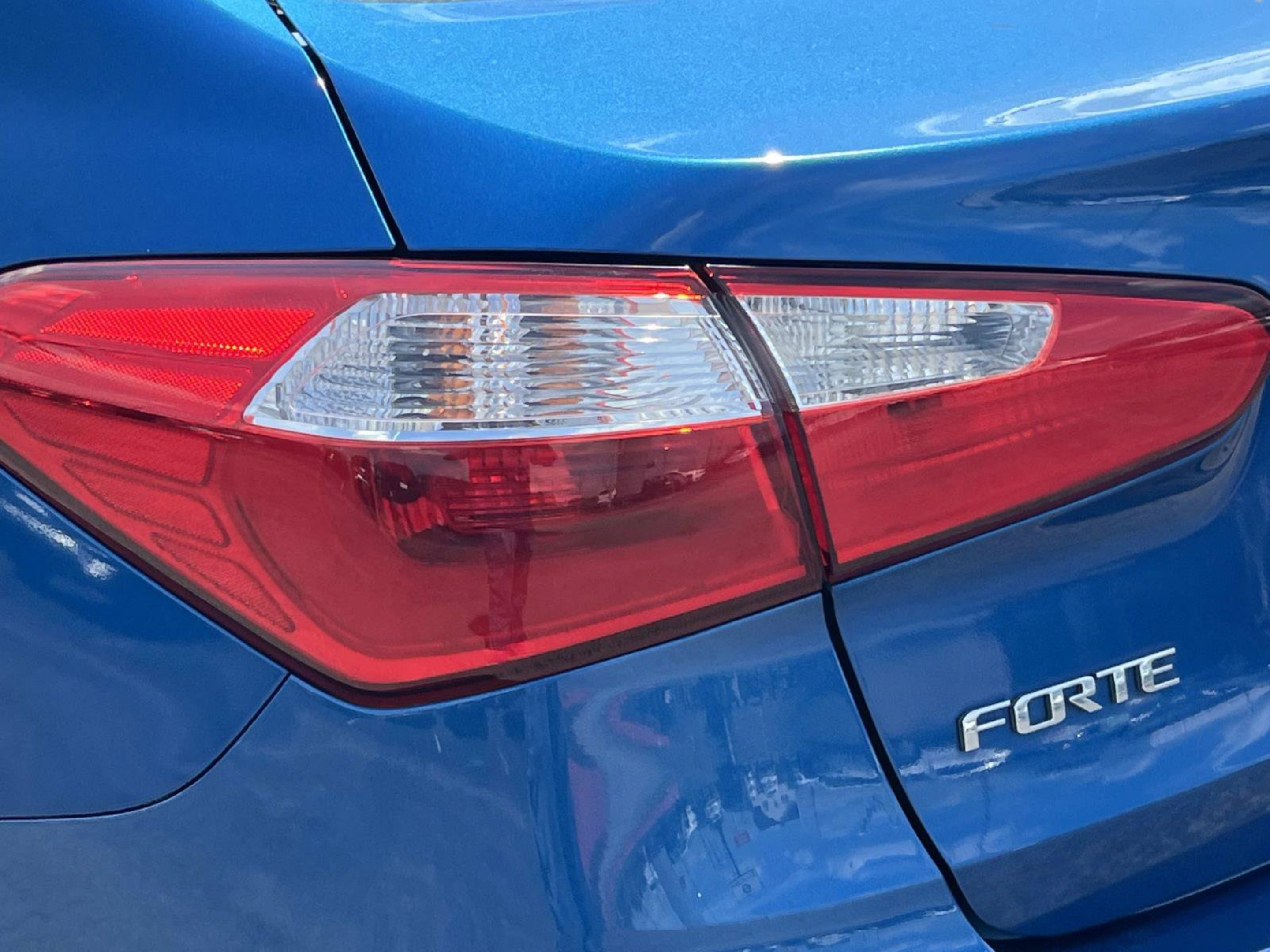 Used 2015 Kia Forte EX FWD image 37