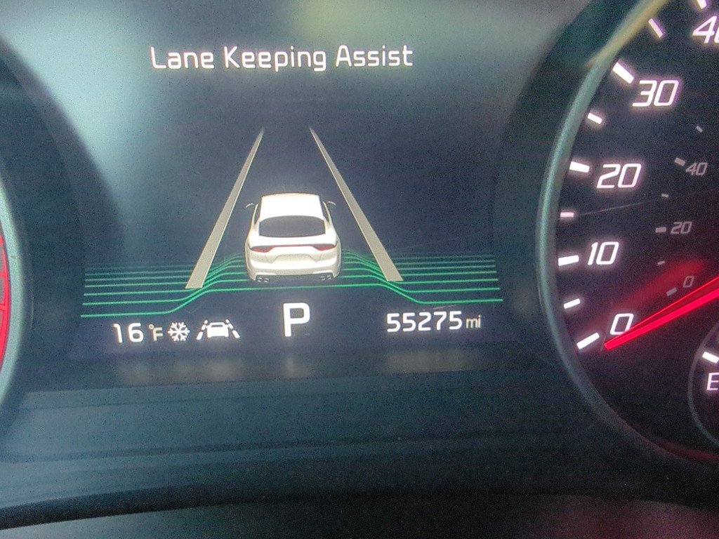 Used 2018 Kia Stinger GT2 image 18