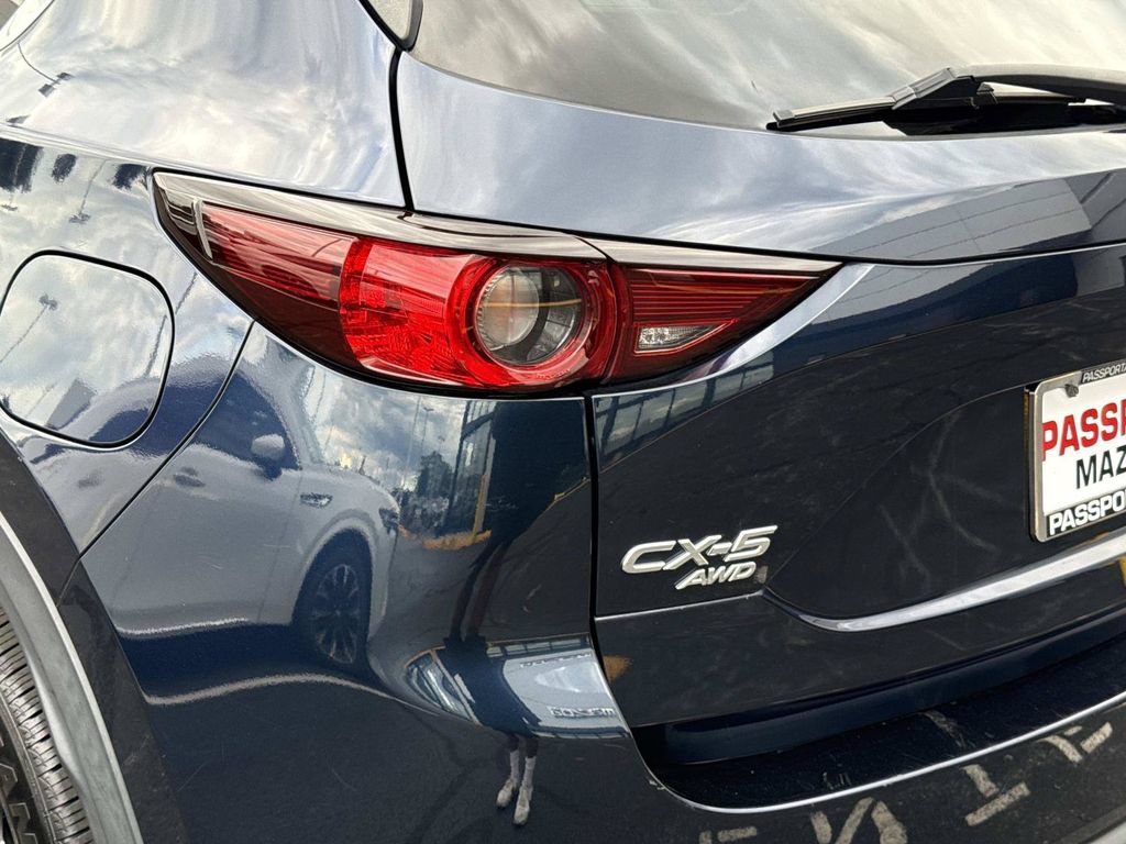Used 2019 MAZDA CX-5 Touring AWD/4WD image 9