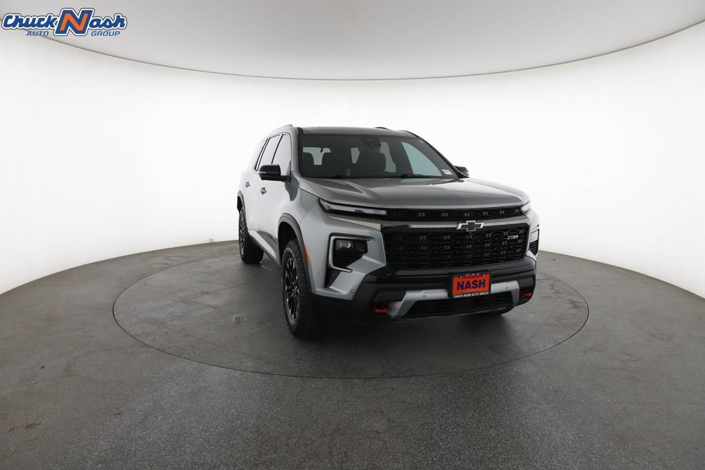 Certified 2024 Chevrolet Traverse Z71 w/ Enhanced Driving Package AWD/4WD image 3