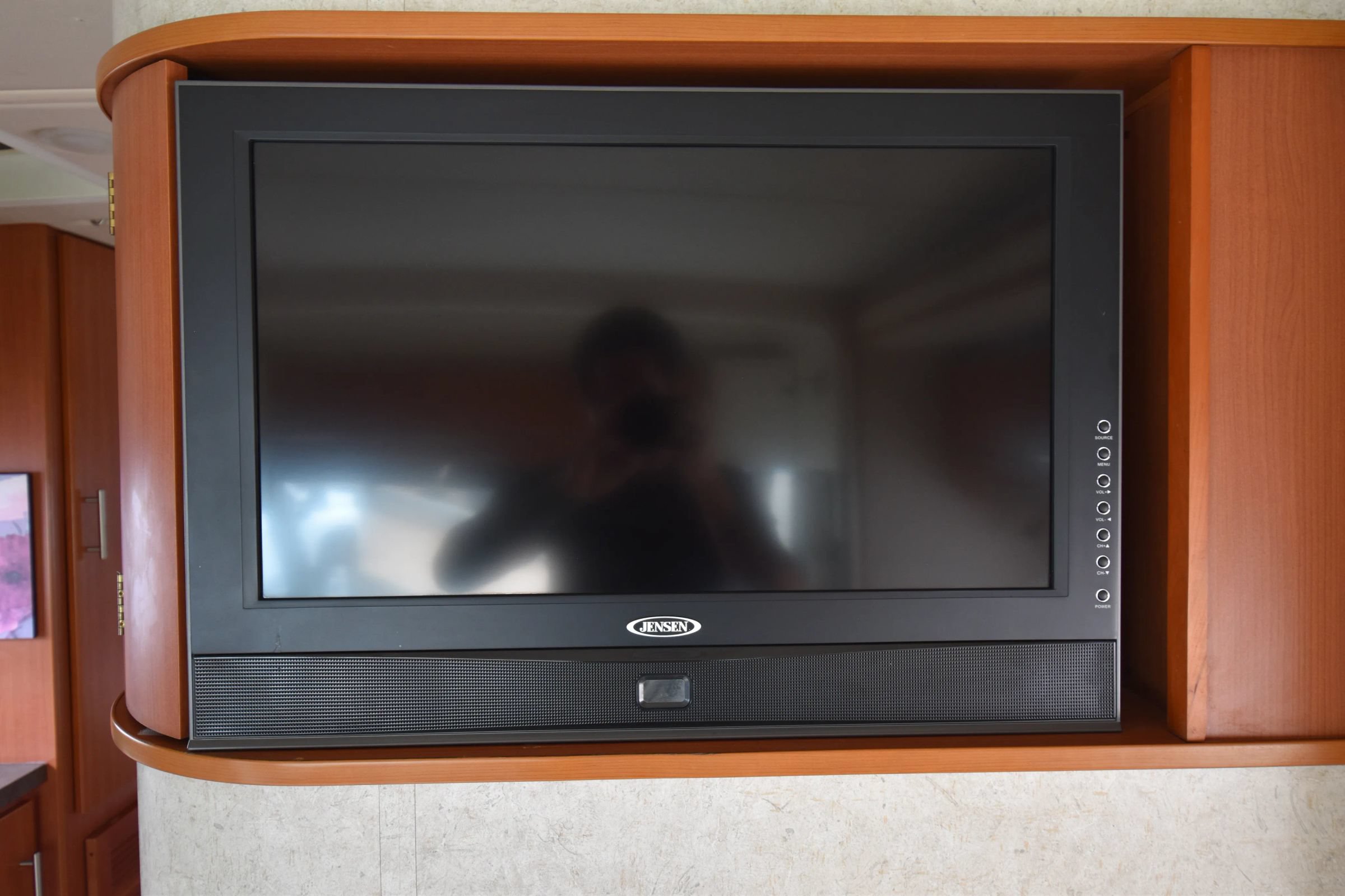 Used 2010 Mercedes-Benz Sprinter 3500 image 40