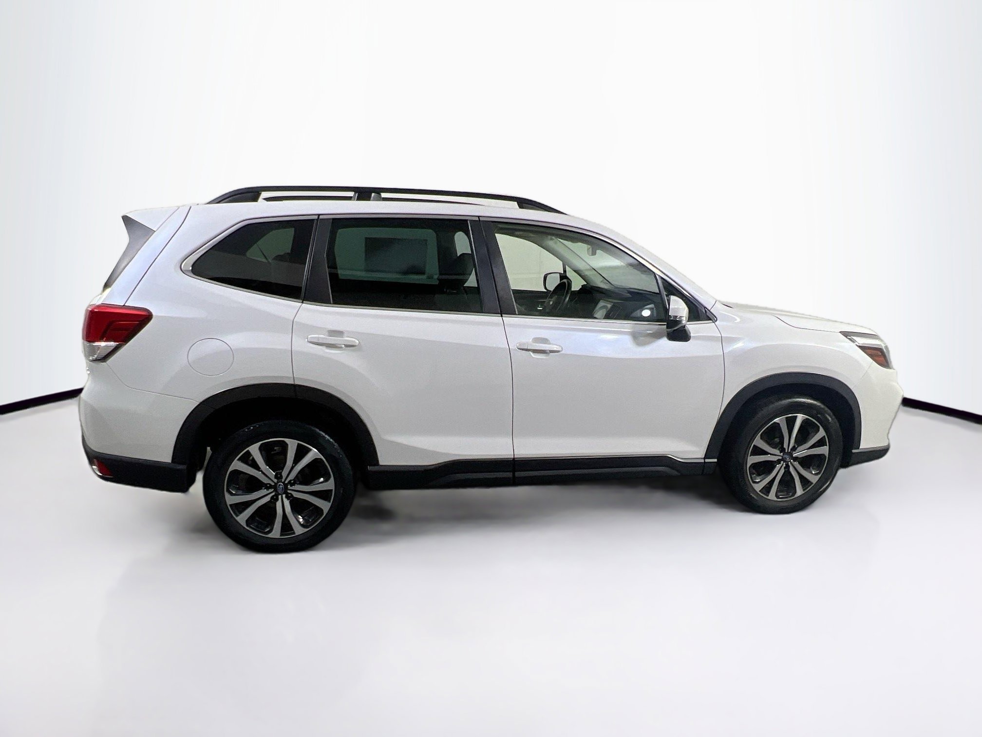 Used 2021 Subaru Forester Limited AWD/4WD image 4