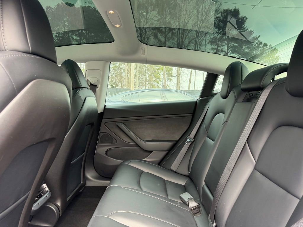 Used 2019 Tesla Model 3 Performance image 21