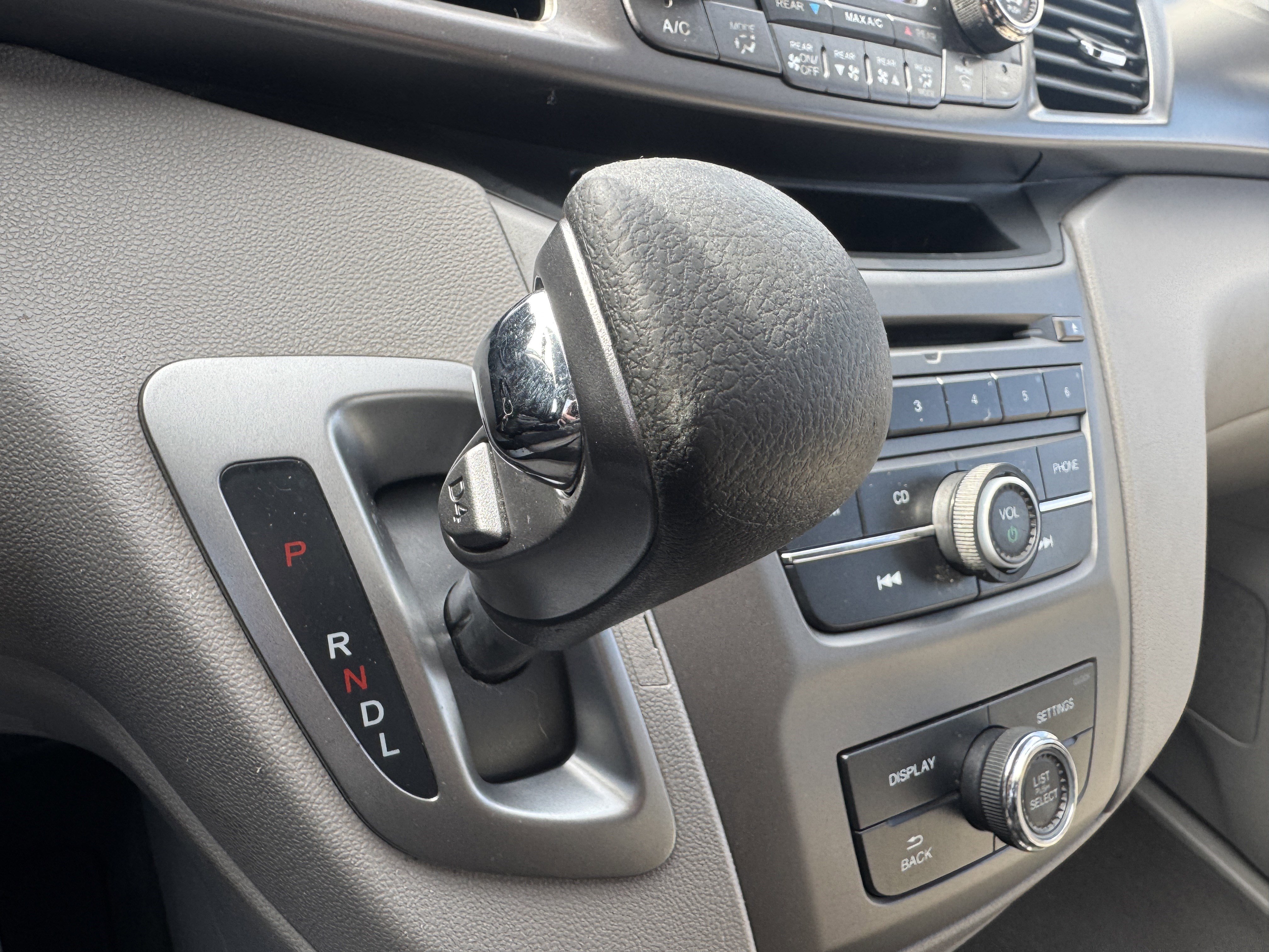 Used 2015 Honda Odyssey LX image 30