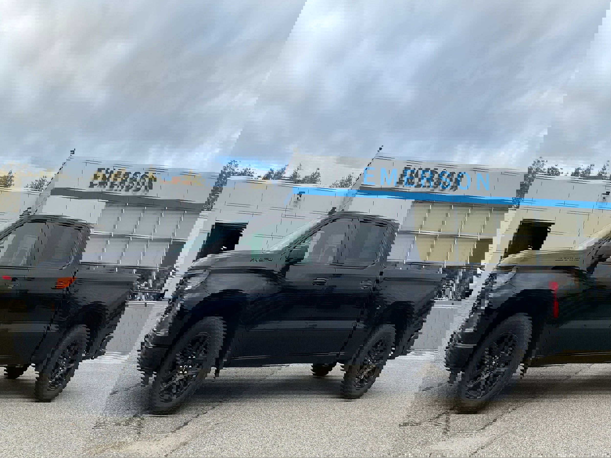 Certified 2023 Chevrolet Silverado 1500 Custom w/ LPO, Dark Essentials Package image 10