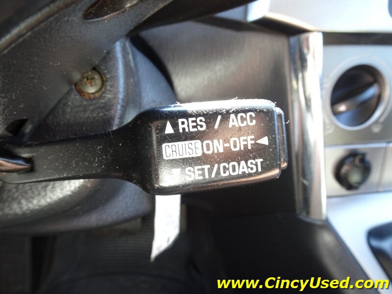 Used 2003 Toyota Matrix AWD image 20