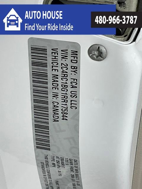 Used 2024 Chrysler Pacifica Touring-L FWD image 29