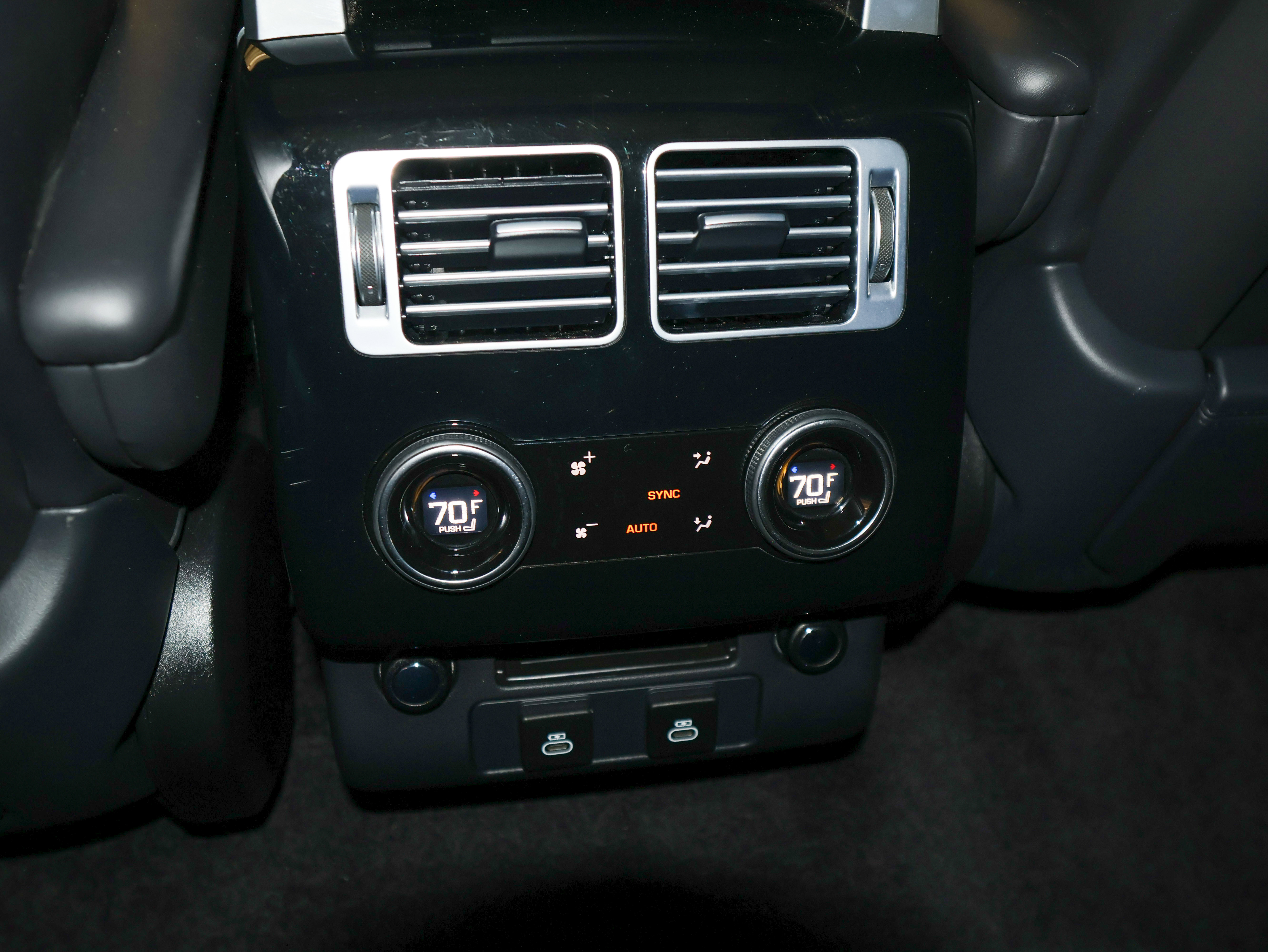 Used 2022 Land Rover Range Rover Westminster Edition image 31