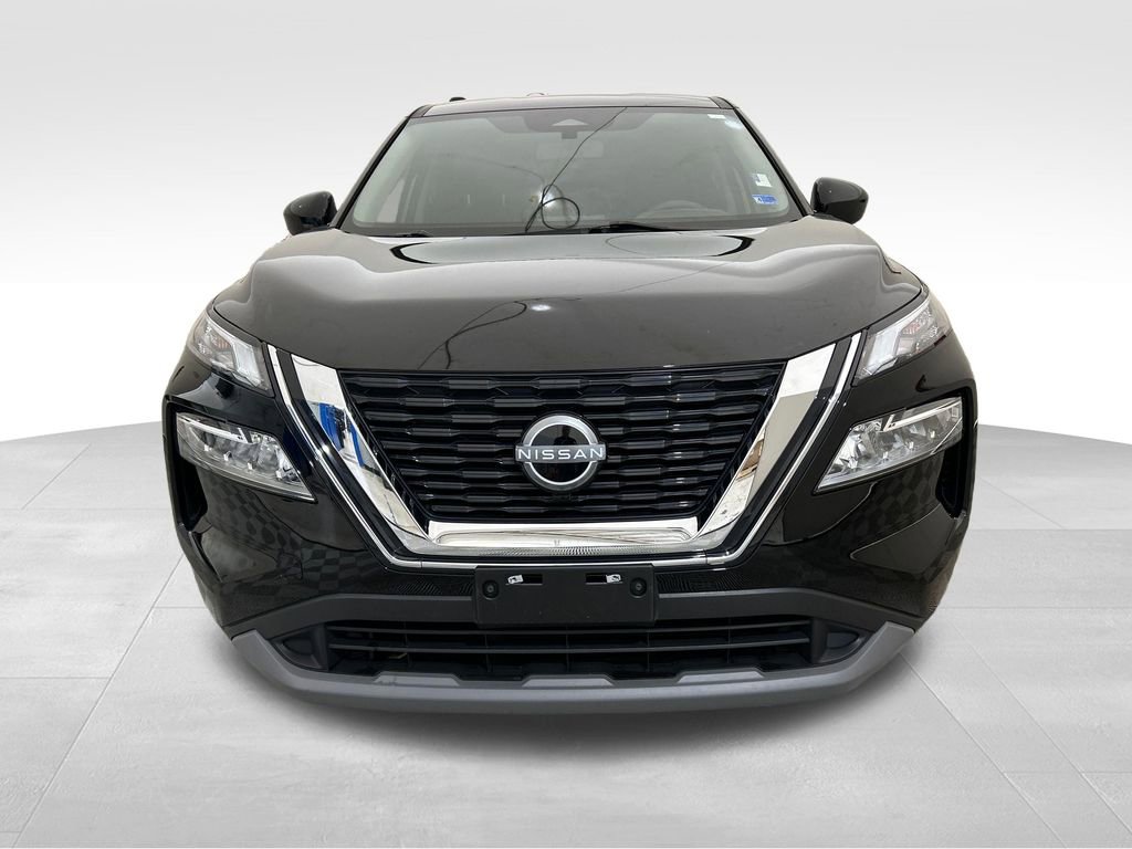 Used 2023 Nissan Rogue SV FWD image 9