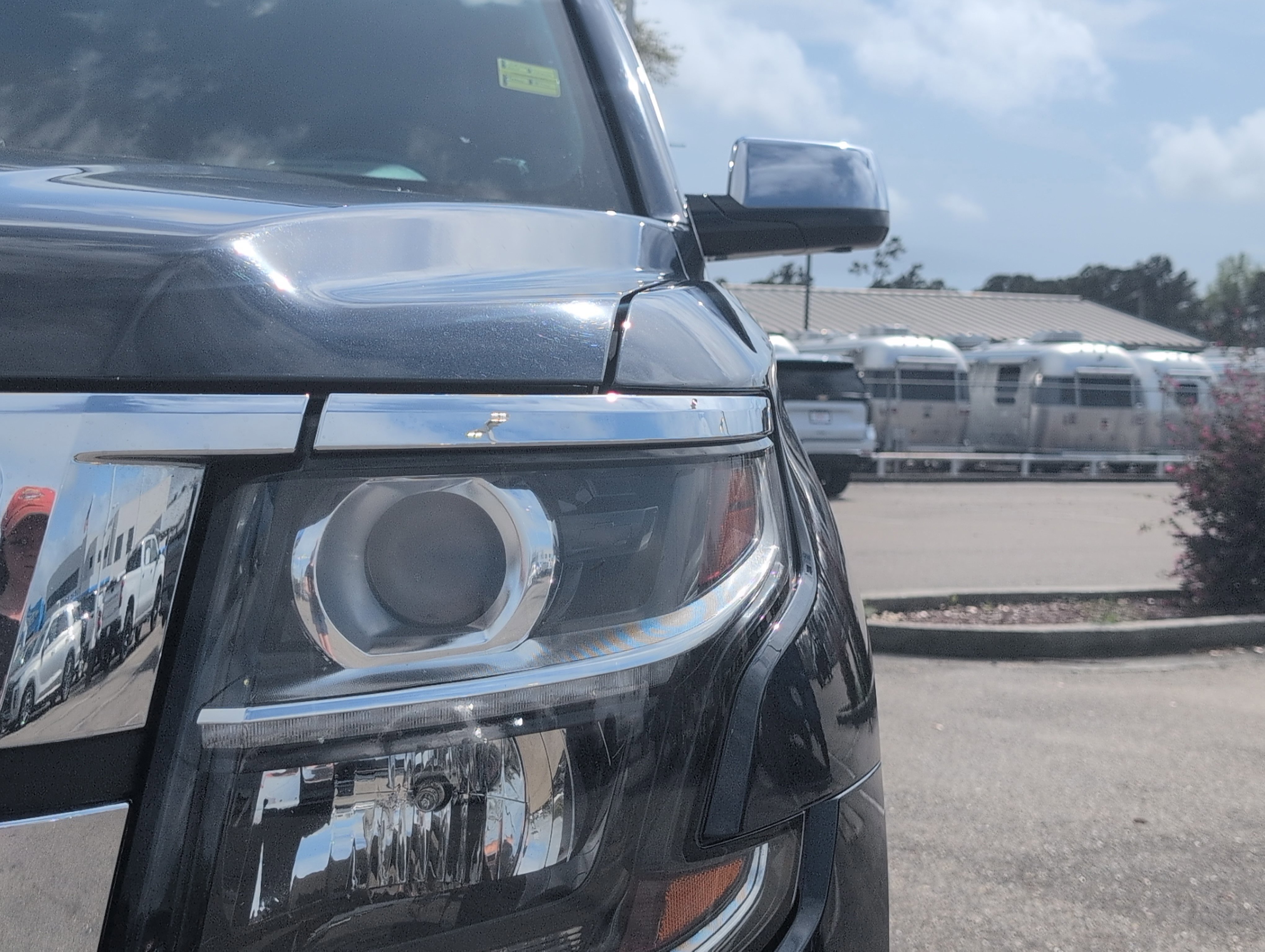 Used 2018 Chevrolet Tahoe Premier RWD image 12