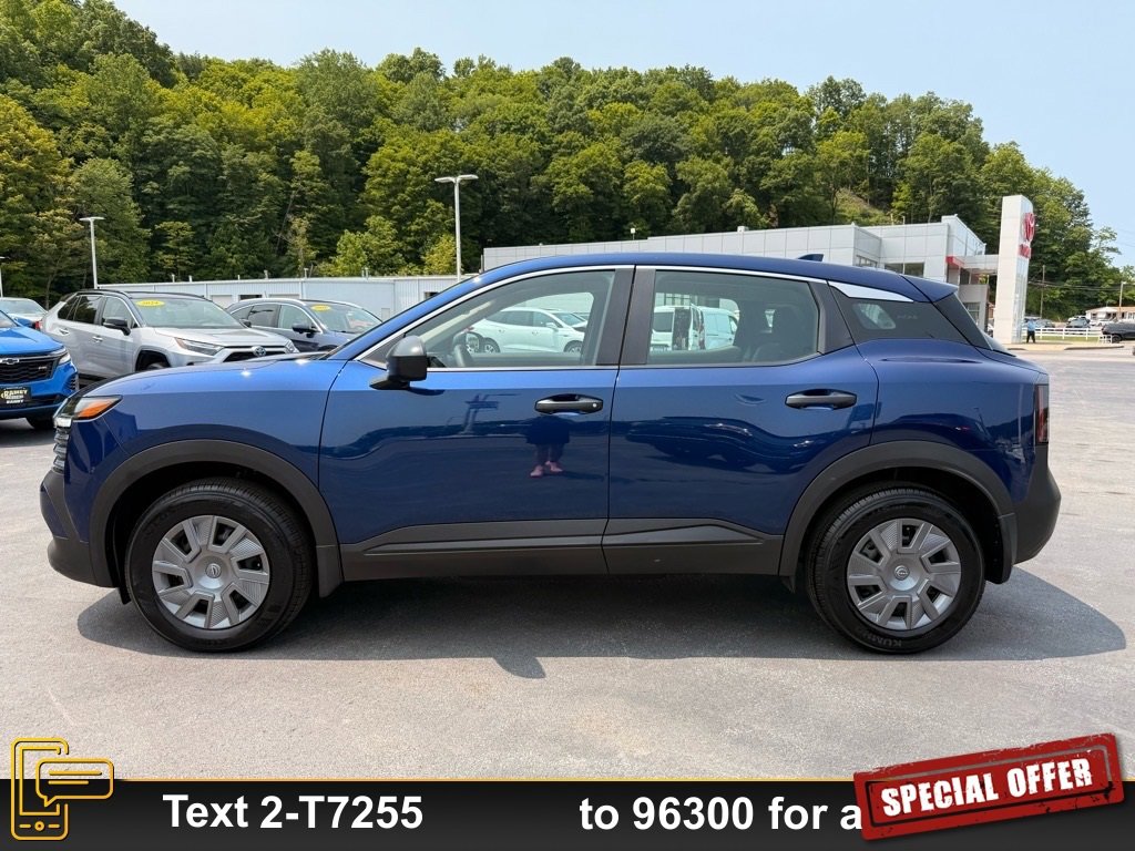 Used 2025 Nissan Kicks S image 10