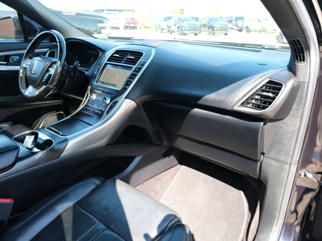 Used 2019 Lincoln Nautilus Reserve image 36