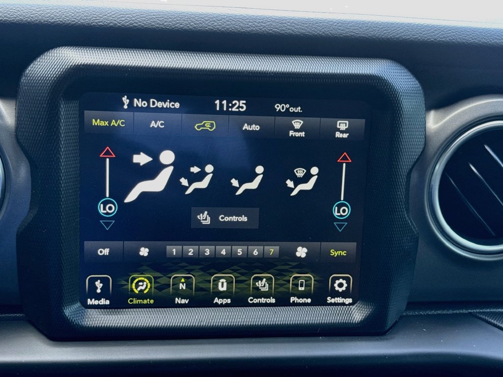 Certified 2023 Jeep Wrangler Unlimited Rubicon 4xe w/ Cold Weather Group AWD/4WD image 17