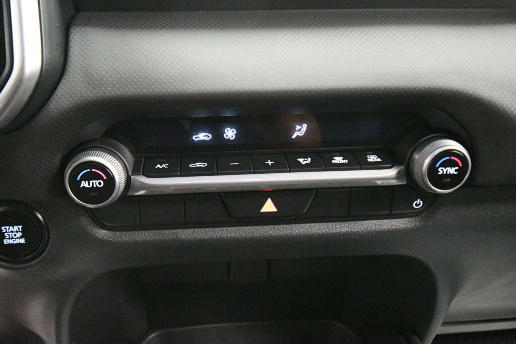 Used 2024 MAZDA CX-50 AWD 2.5 S w/ Weather Package image 15
