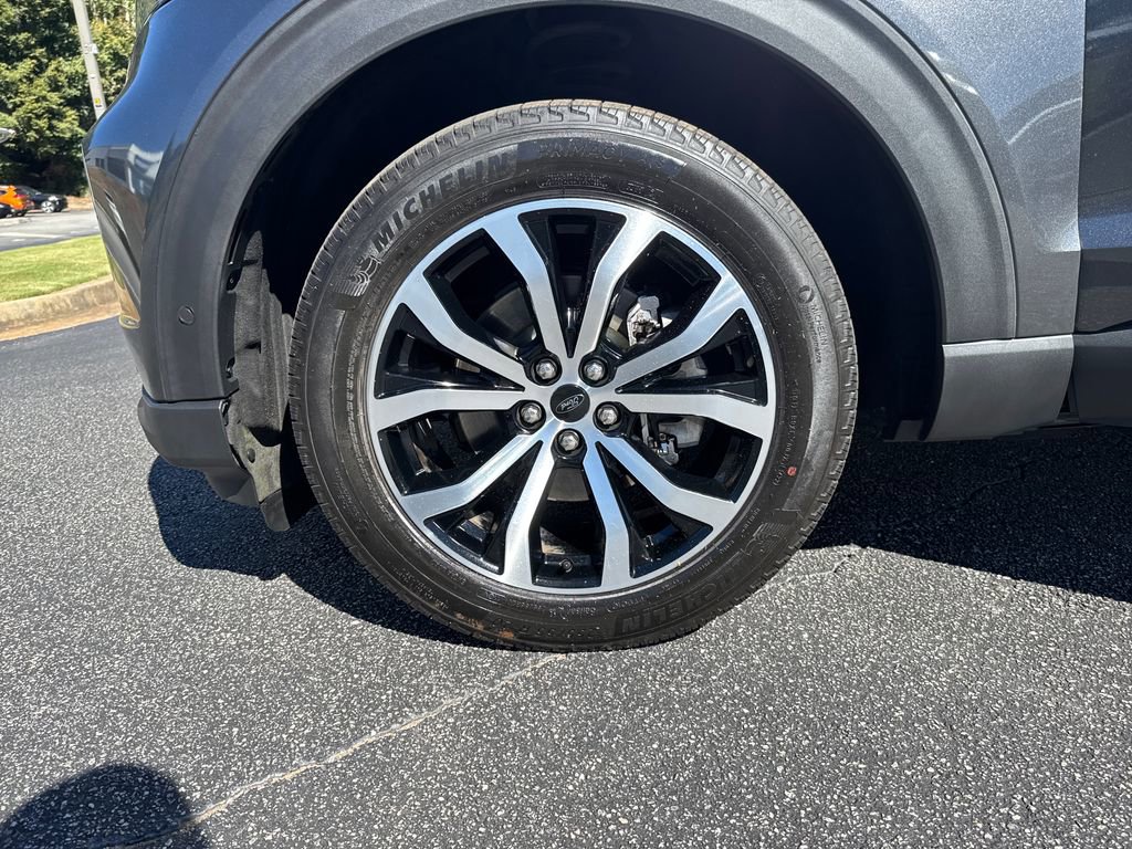 Used 2020 Ford Explorer ST w/ Premium Technology Package image 33