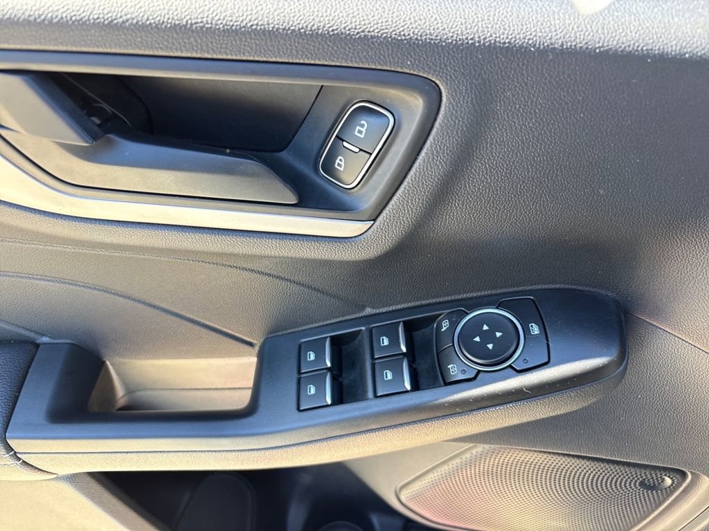 Used 2022 Ford Escape SE w/ Convenience Package image 16