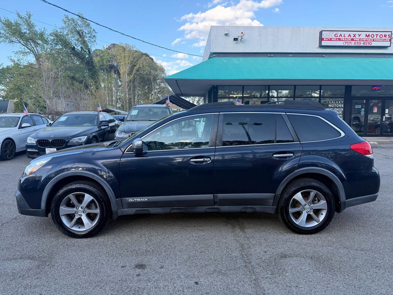Used 2014 Subaru Outback 2.5i Limited AWD/4WD image 10
