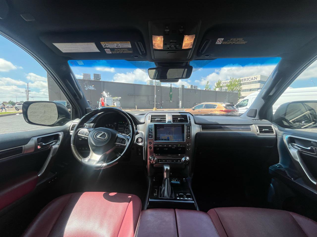 Used 2020 Lexus GX 460 Premium w/ Premium Package image 14