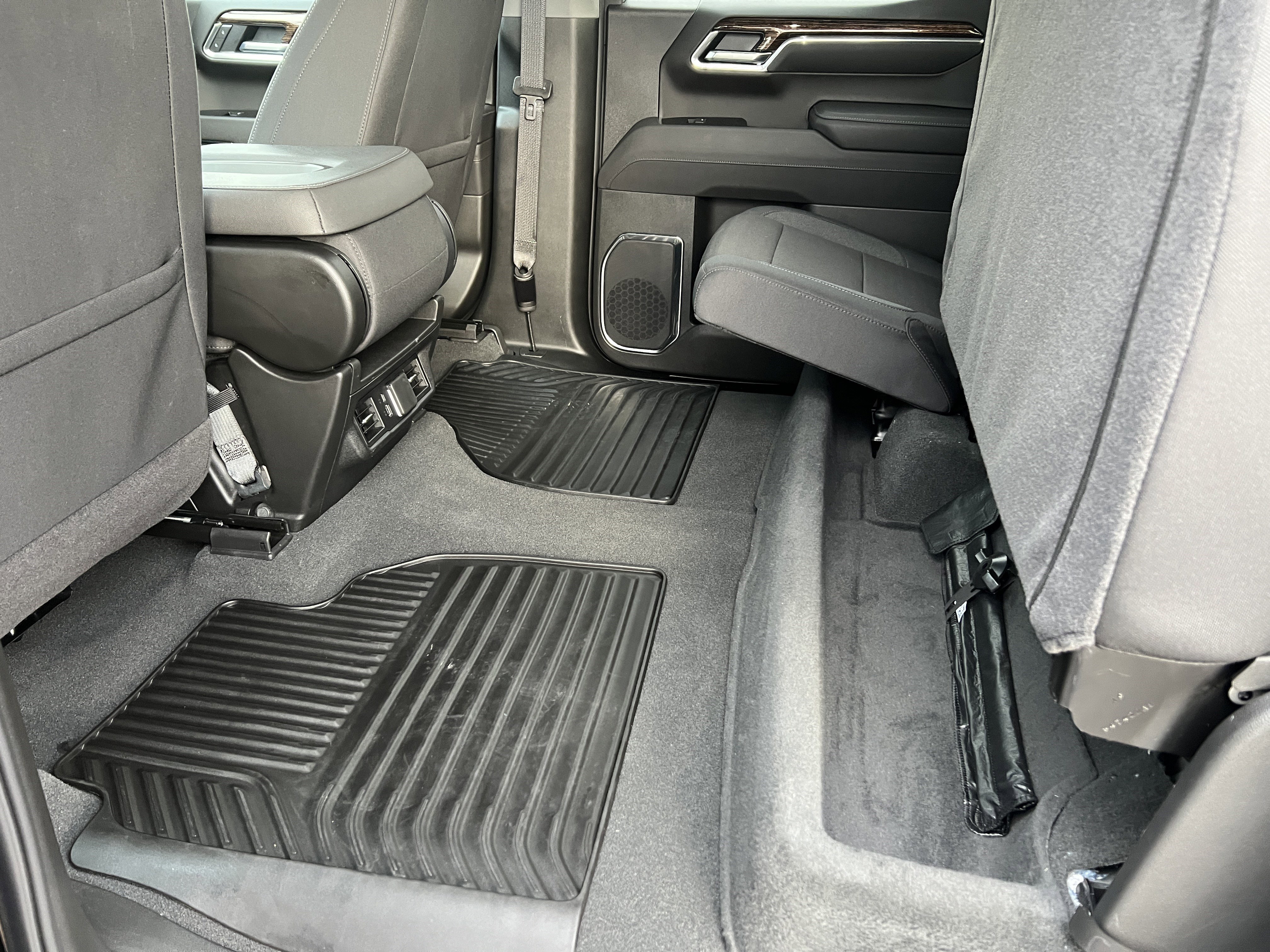 Used 2025 GMC Sierra 1500 Elevation image 19