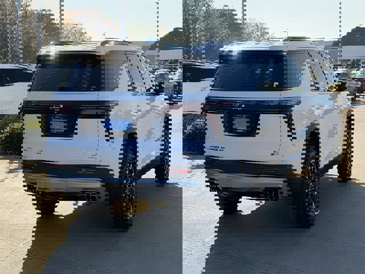 Used 2024 Chevrolet Traverse Z71 image 4