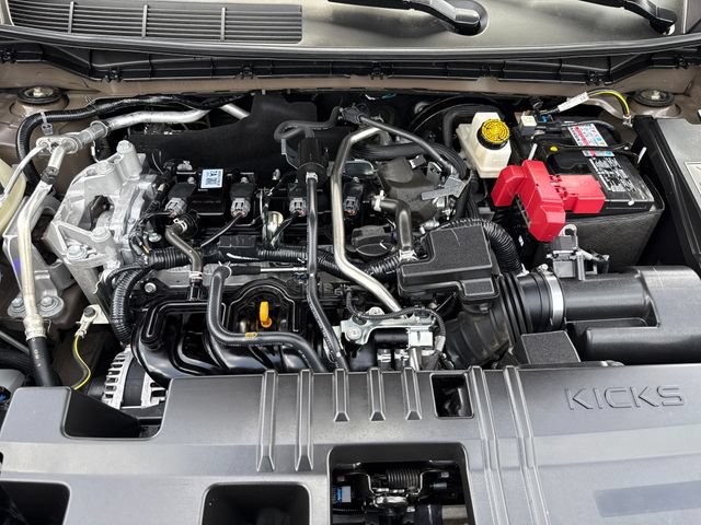 Certified 2025 Nissan Kicks SV w/ Charging Package FWD image 22