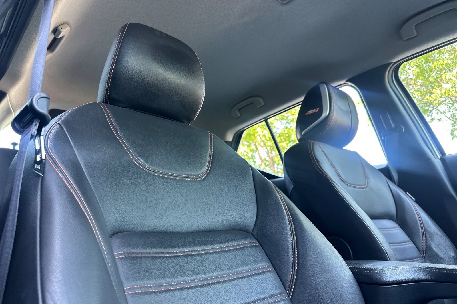 Used 2020 Nissan Kicks SR w/ SR Premium Package image 21