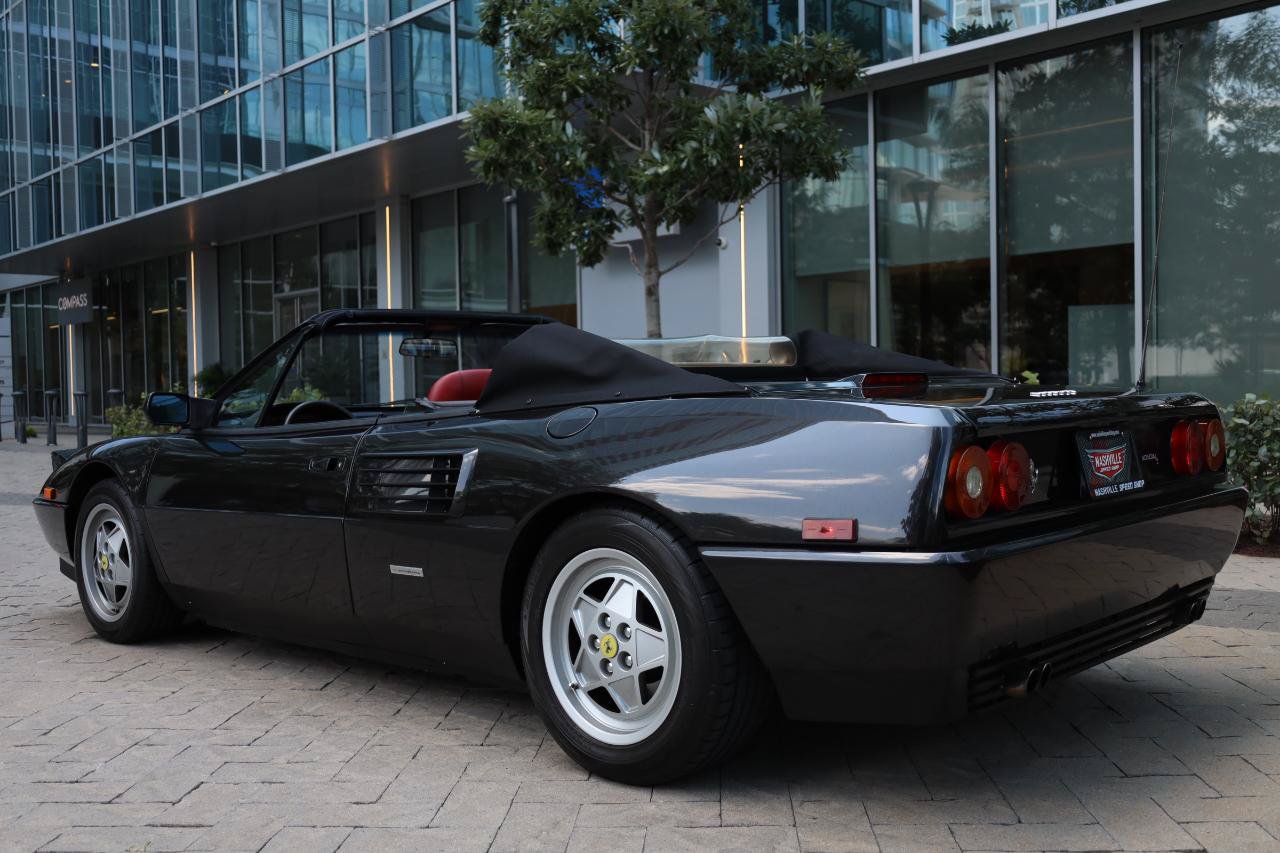 Used 1989 Ferrari Mondial T Cabriolet RWD image 94