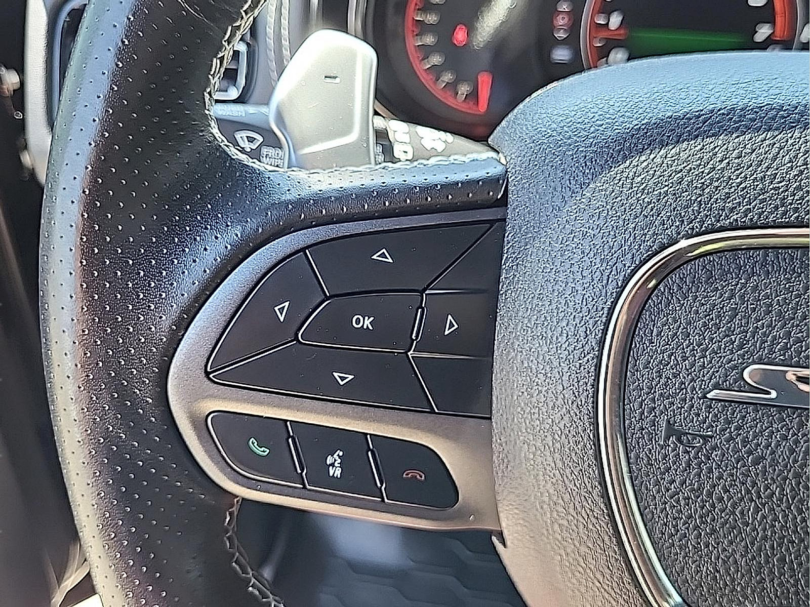 Used 2023 Dodge Durango SRT AWD/4WD image 18