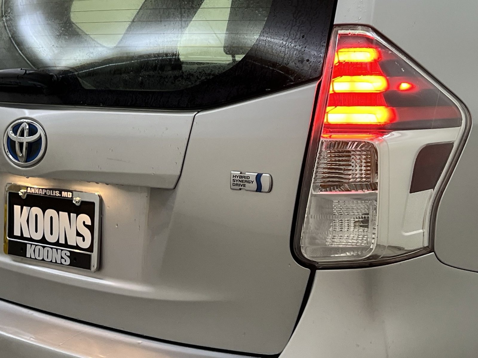 Used 2015 Toyota Prius V Four FWD image 29