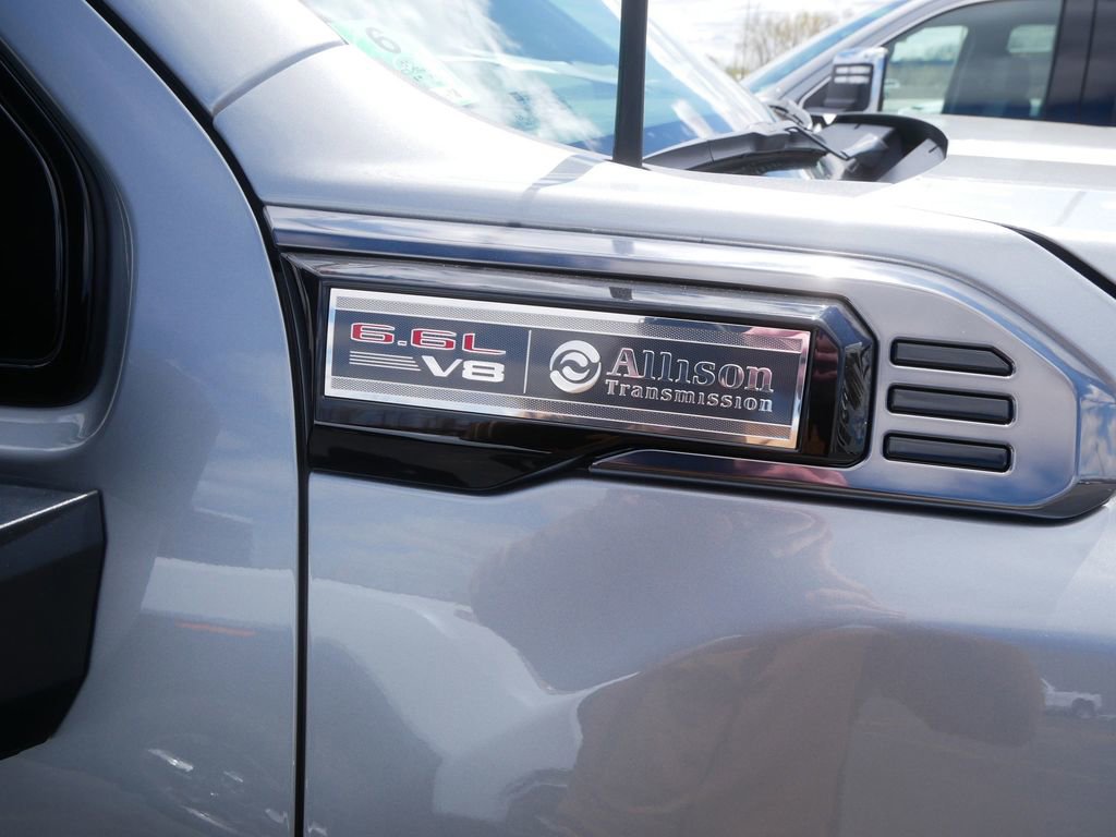 Used 2026 GMC Sierra 3500 AT4 w/ AT4 Premium Plus Package AWD/4WD image 4