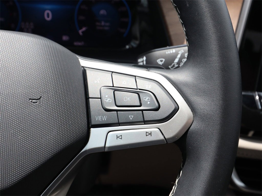 New 2025 Volkswagen Atlas SE image 24