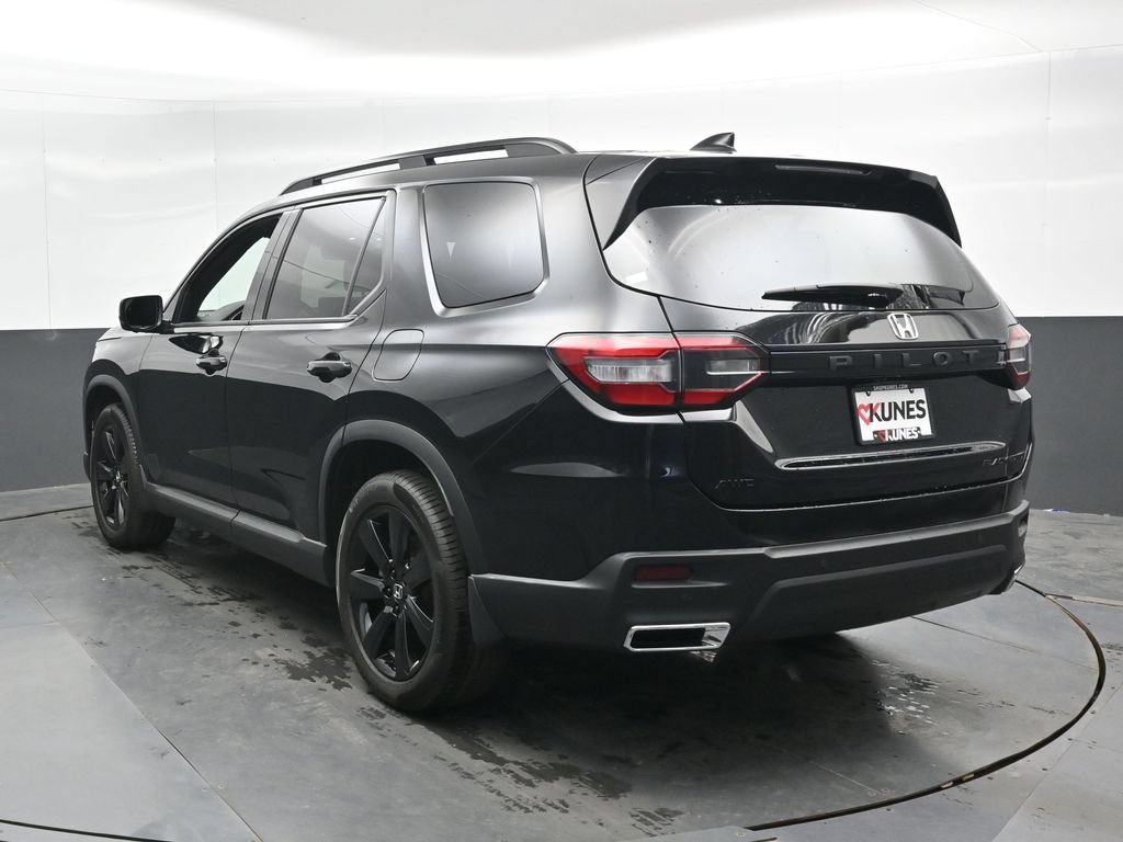 Used 2023 Honda Pilot Elite image 10