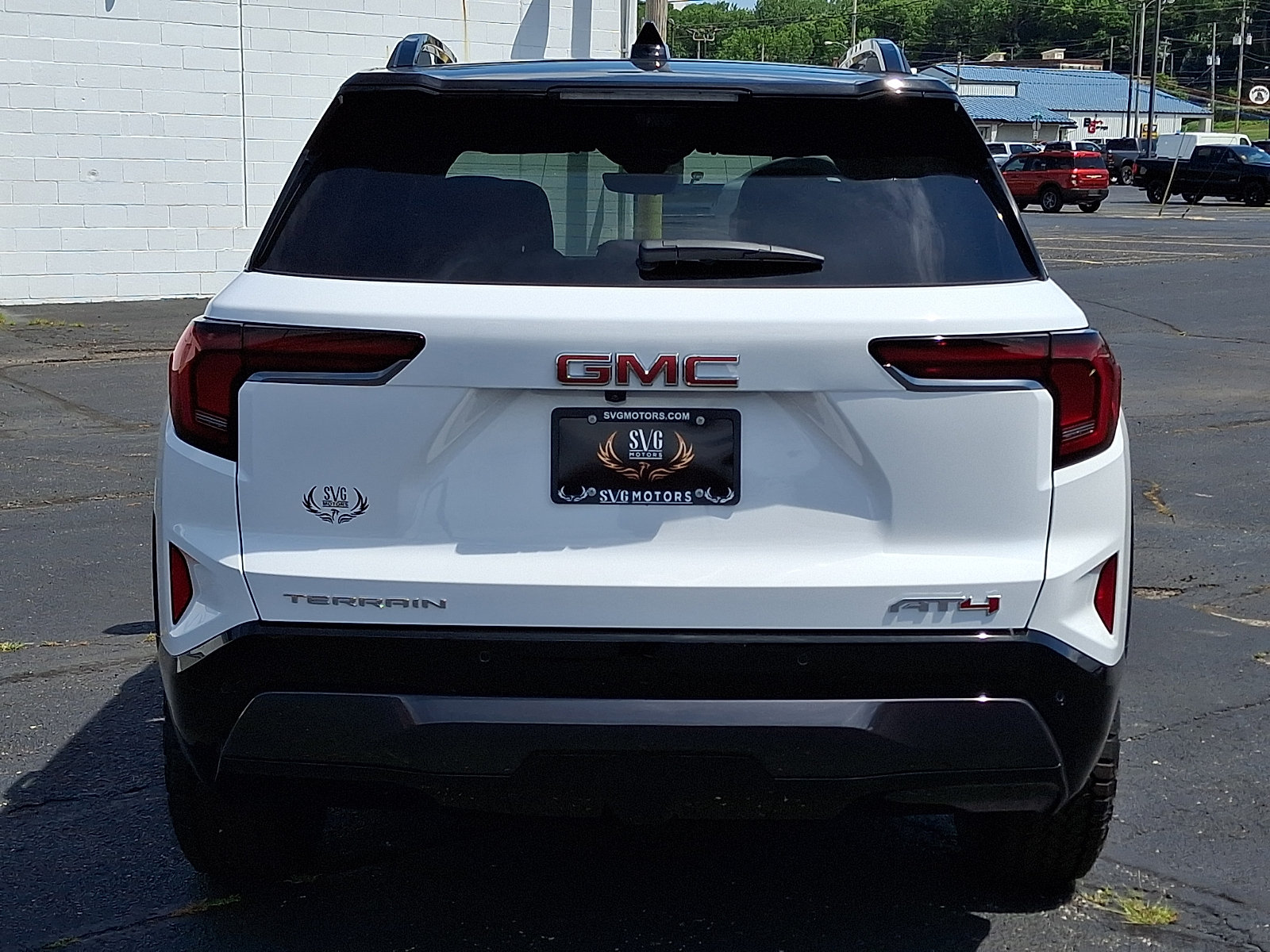 New 2026 GMC Terrain AT4 w/ Technology Package II AWD/4WD image 8