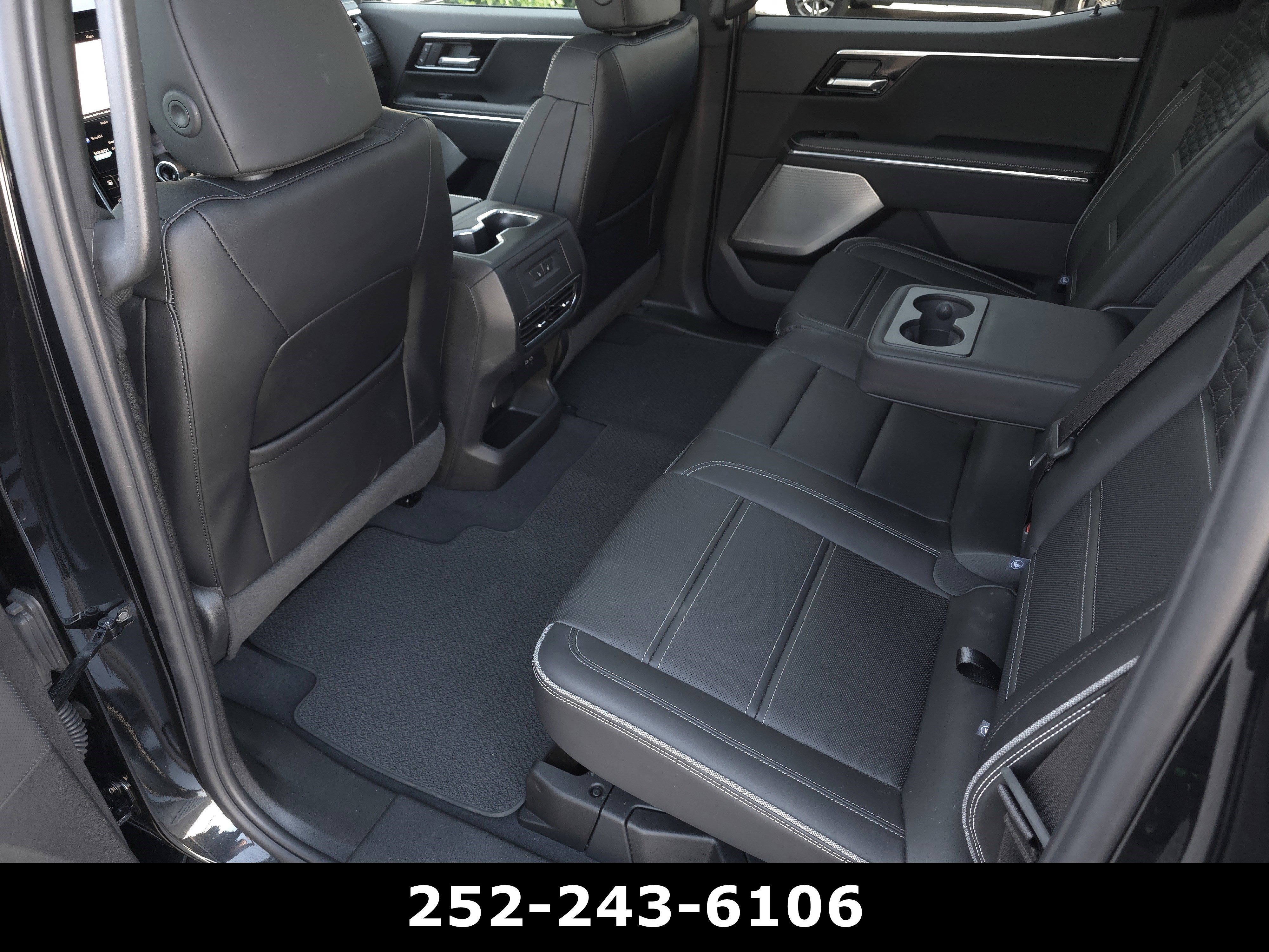 Used 2025 GMC Sierra EV Denali AWD/4WD image 31