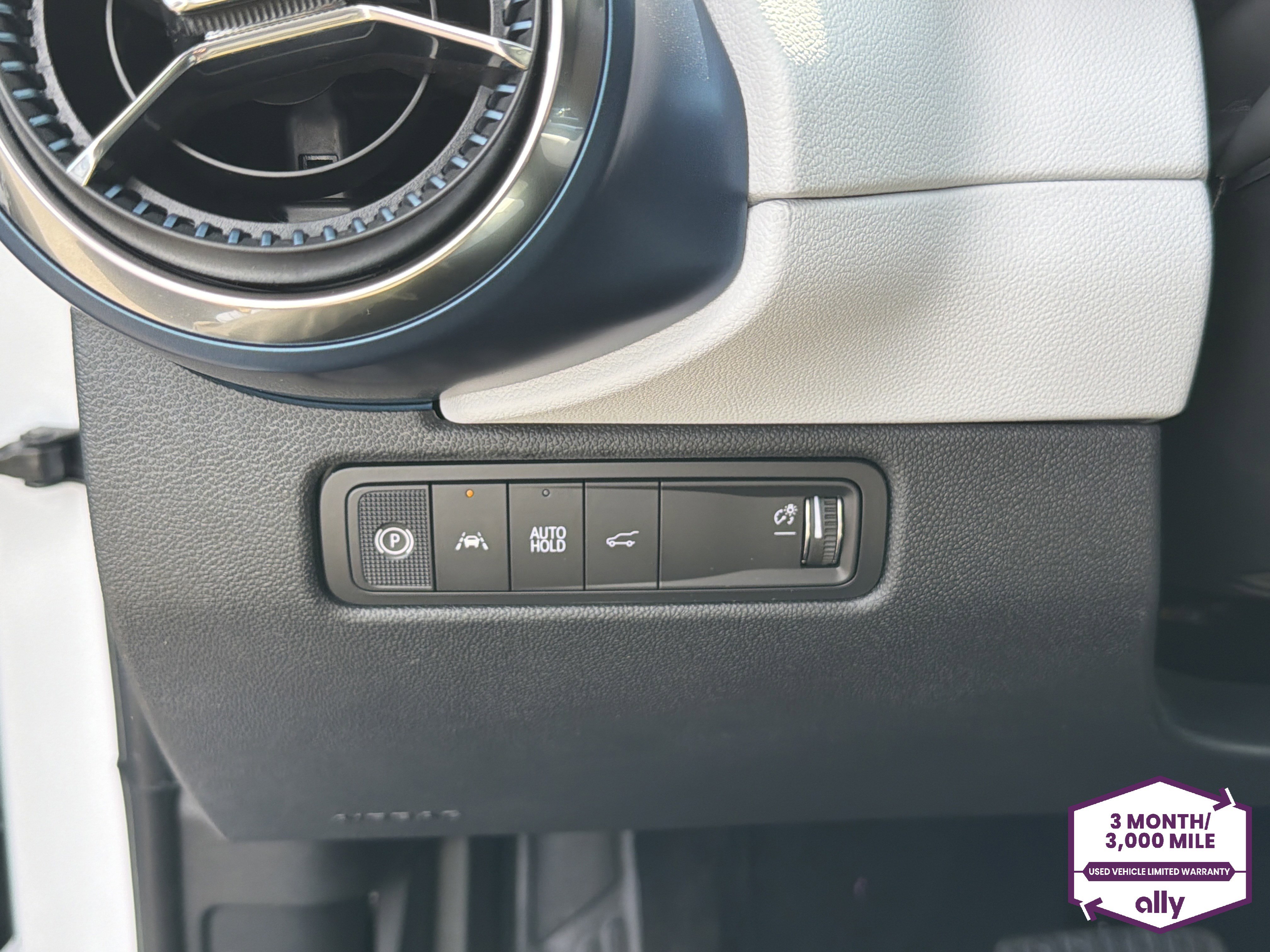 Certified 2026 Chevrolet Equinox EV LT w/ Convenience Package II FWD image 16