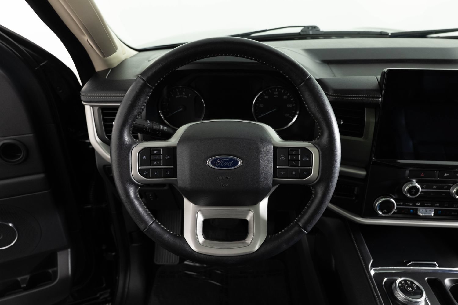 Used 2023 Ford Expedition Max XLT AWD/4WD image 33