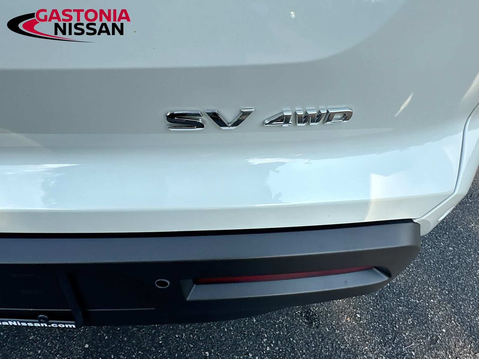 Used 2024 Nissan Pathfinder SV AWD/4WD image 35